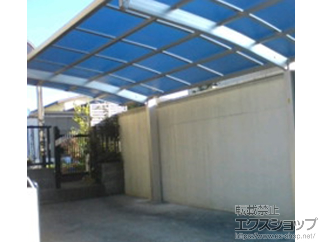 大分県大分市ののカーポート プレシオスポート 積雪〜20cm対応＋着龍式補助柱　2本入り×1セット 施工例