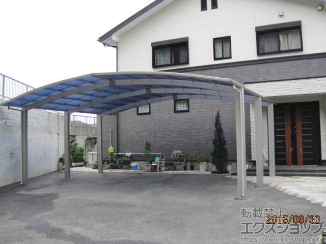 福岡県筑紫野市ののカーポート レイナトリプルポートグラン 積雪〜20cm対応 施工例