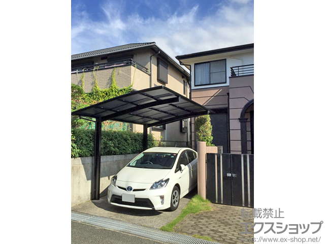 兵庫県神戸市ののカーポート ネスカR (ラウンドスタイル) 積雪〜20cm対応 施工例