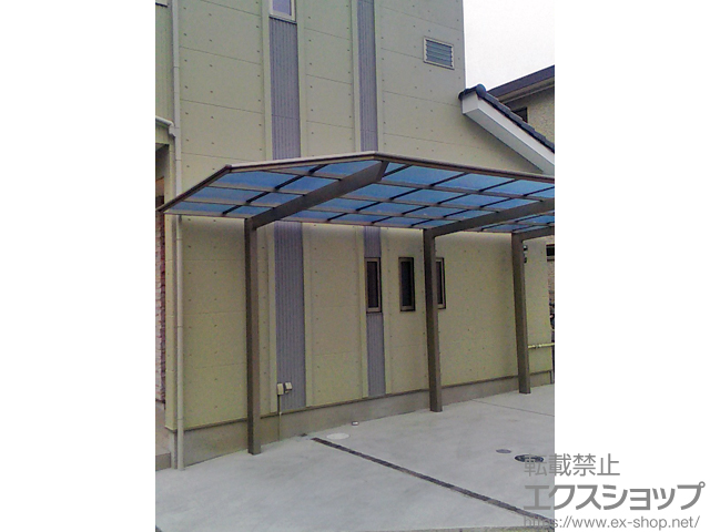 大阪府四條畷市ののカーポート フーゴF (フラットスタイル) 縦連棟 積雪〜20cm対応 施工例