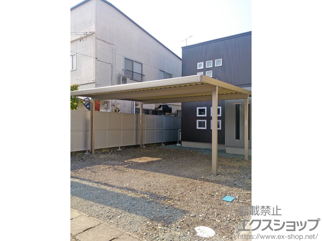 山形県天童市のLIXIL リクシル（トステム）のウッドデッキ テリオスポートIII 1500 2台用 角柱4本仕様 積雪〜50cm対応 施工例