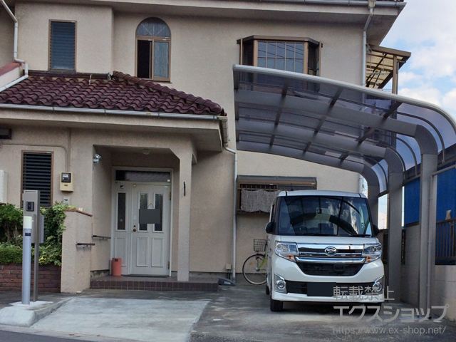 埼玉県春日部市のLIXIL リクシル（トステム）のカーポート テールポートシグマIII 1500 積雪〜50cm対応 施工例