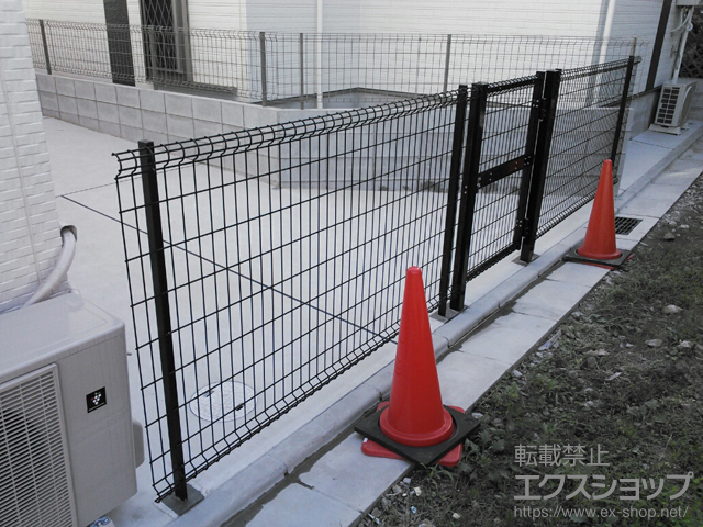 大阪府東大阪市ののフェンス・柵 ハイグリッドフェンスN8型 フリーポールタイプ 施工例