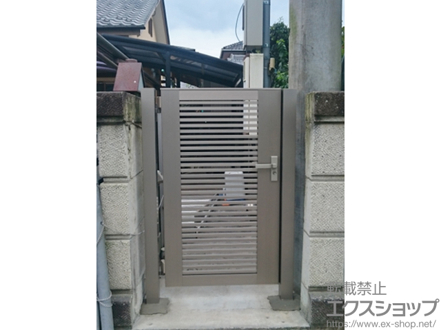 茨城県筑西市のの門扉 ライシス門扉 1型 細横桟 片開き 柱使用 施工例