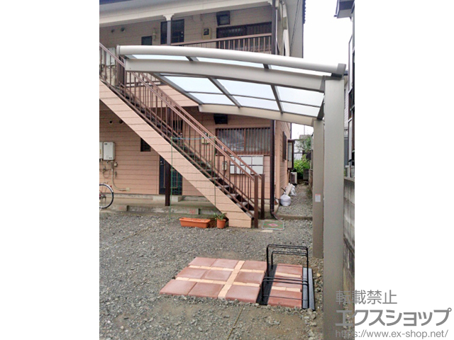 埼玉県入間市ののサイクルポート・駐輪場 ネスカRミニ (ラウンドスタイル) 積雪〜20cm対応 施工例