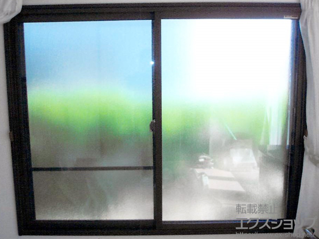 栃木県大田原市ののカーゲート、二重窓（内窓） プラマードU 引き違い窓 2枚建 施工例