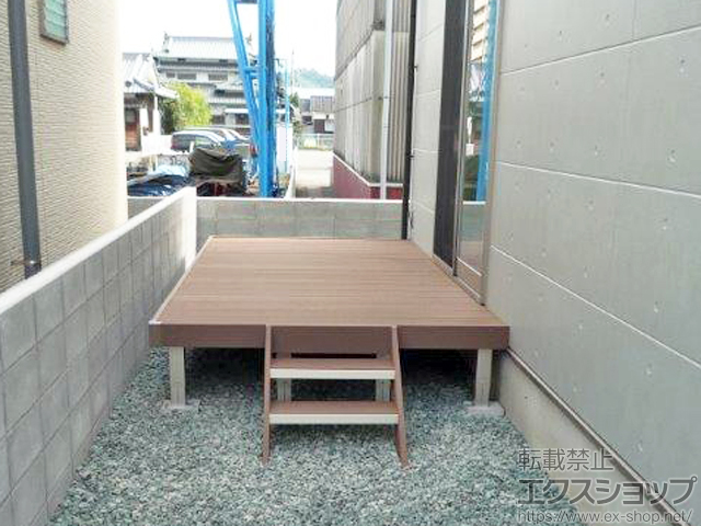 愛媛県松山市ののウッドデッキ マージウッドデッキ＋ステップSタイプ 2段 施工例