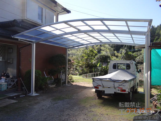 鹿児島県鹿児島市ののカーポート ネスカR (ラウンドスタイル) ワイド 積雪〜20cm対応 施工例