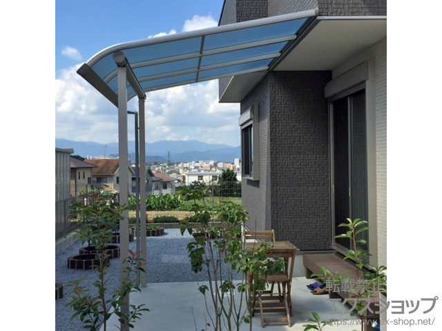 福岡県太宰府市ののテラス屋根 ヴェクターテラス R型 テラスタイプ 単体 積雪〜20cm対応 施工例