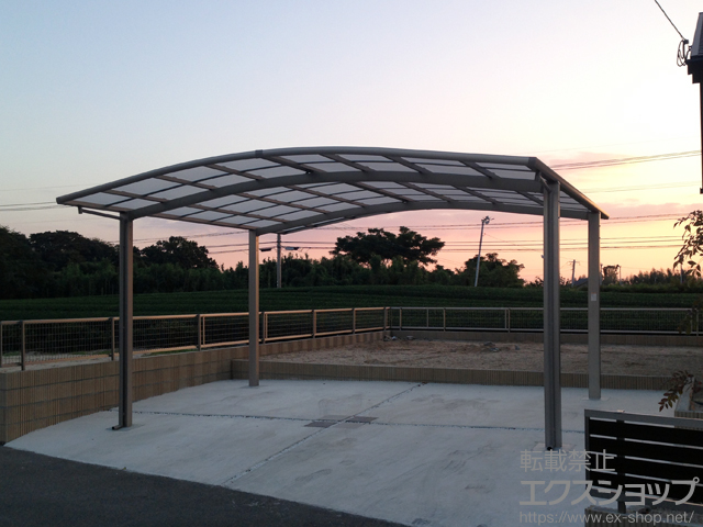 福岡県八女市ののカーポート ネスカR (ラウンドスタイル) ワイド 積雪〜20cm対応 施工例