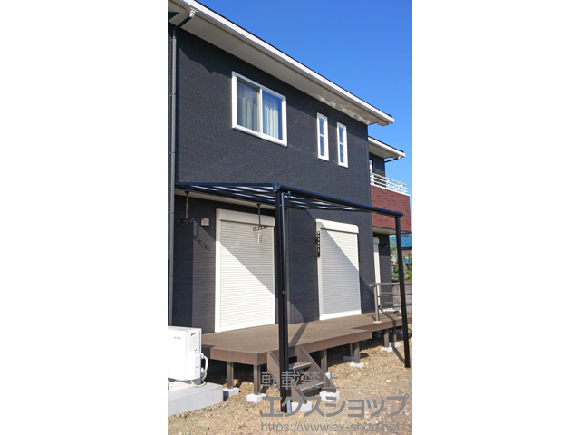 兵庫県丹波市のLIXIL リクシル（トステム）のテラス屋根 ライザーテラスII F型 テラスタイプ 単体 積雪〜20cm対応 施工例