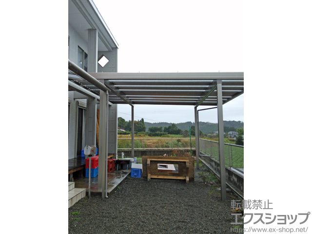 鹿児島県出水郡長島町のLIXIL リクシル（トステム）のカーポート テリオスポートIII 900 2台用 角柱4本仕様 積雪〜30cm対応 施工例