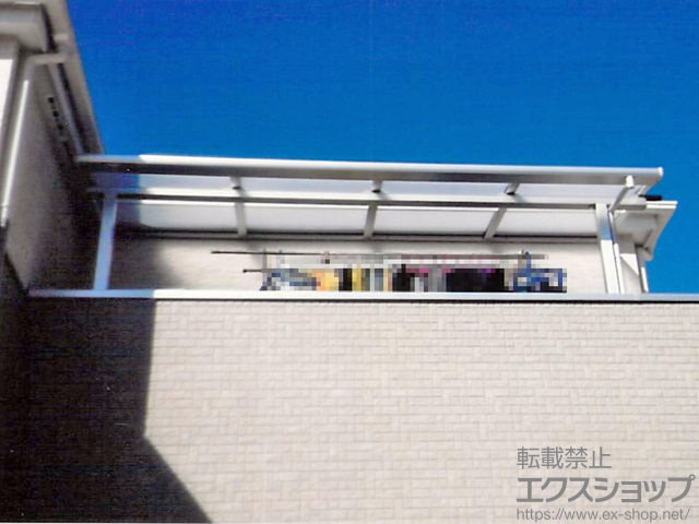千葉県市川市のLIXIL リクシル（トステム）のバルコニー・ベランダ屋根 ライザーテラスII F型 屋根タイプ 単体 積雪〜20cm対応 施工例