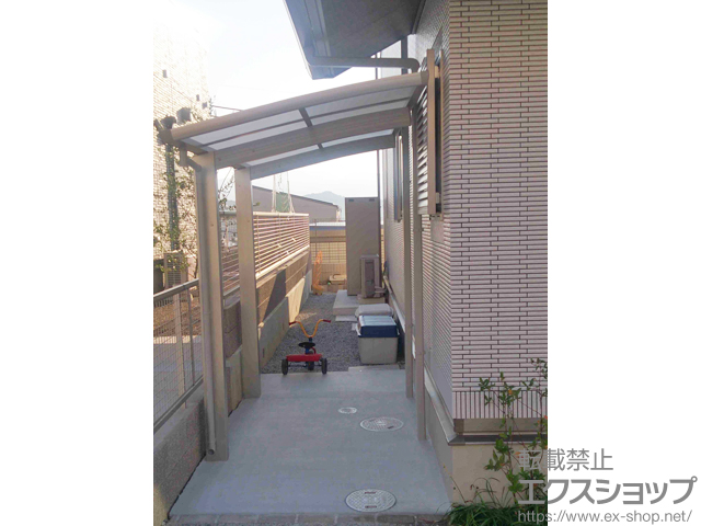 長崎県西彼杵郡長与町ののサイクルポート・駐輪場 プレシオスポート ミニ 積雪〜20cm対応 施工例