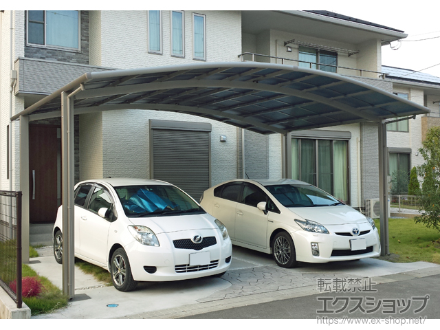 栃木県宇都宮市ののカーポート ネスカR (ラウンドスタイル) ワイド 積雪〜20cm対応 施工例