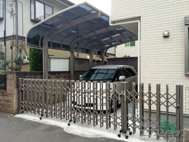 東京都国分寺市ののカーゲート アルシャインII HW型 Aタイプ ノンレール 両開き親子 140+400WP 施工例