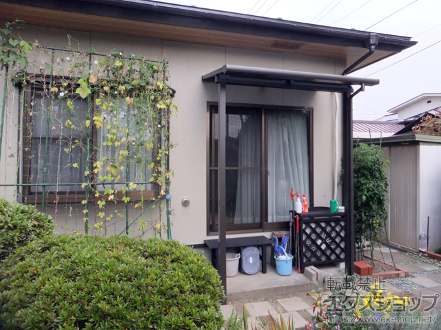 宮城県仙台市のLIXIL リクシル（トステム）のテラス屋根 ライザーテラスII F型 テラスタイプ 単体 積雪〜20cm対応 施工例