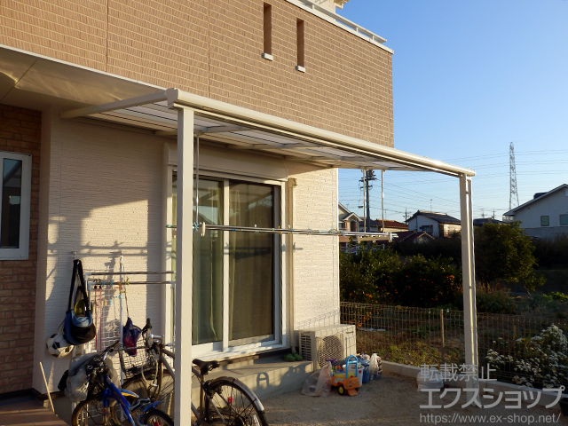愛知県名古屋市のLIXIL リクシル（トステム）のバルコニー・ベランダ屋根 ライザーテラスII F型 テラスタイプ 単体 積雪〜20cm対応 施工例