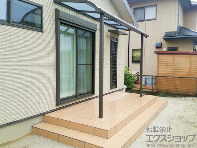 福岡県遠賀郡水巻町ののテラス屋根 スピーネ R型 テラスタイプ 単体 積雪〜20cm対応 施工例