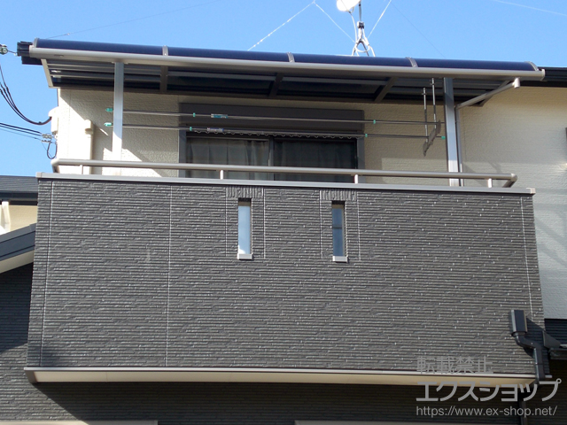 奈良県生駒郡斑鳩町のLIXIL リクシル（トステム）のバルコニー・ベランダ屋根 ライザーテラスII R型 屋根タイプ 単体 積雪〜20cm対応 施工例