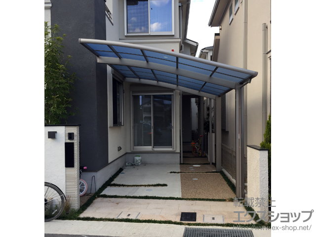 京都府西京区ののカーポート ネスカR (ラウンドスタイル) 積雪〜20cm対応 施工例