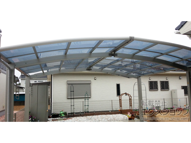 茨城県鹿嶋市ののカーポート レイナポートグラン M合掌 積雪〜20cm対応＋水平式物干し カーポート柱用 標準 2本入り×1セット 施工例