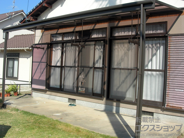 福岡県遠賀郡芦屋町のLIXIL リクシル（トステム）のテラス屋根 ライザーテラスII F型 テラスタイプ 単体 積雪〜20cm対応 施工例