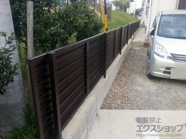 愛知県知多郡阿久比町ののフェンス・柵 レスティナフェンス5型 目隠しルーバー 自由柱仕様 施工例