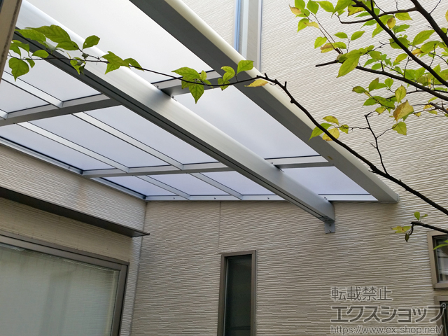 愛知県北名古屋市ののテラス屋根 スピーネ F型 テラスタイプ 単体 積雪〜20cm対応 施工例