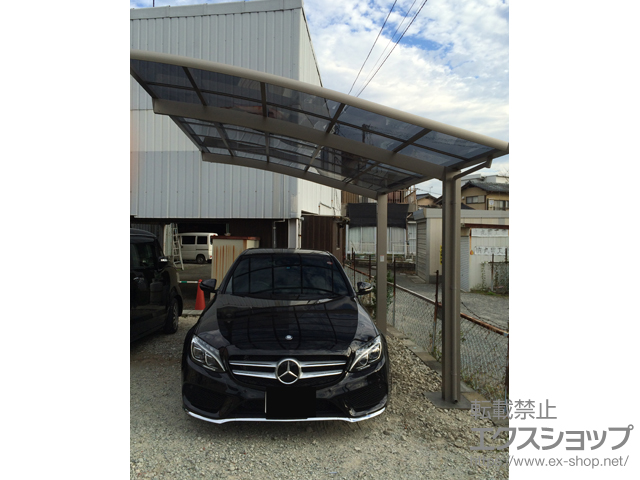 福岡県久留米市ののカーポート ネスカR (ラウンドスタイル) 積雪〜20cm対応 施工例