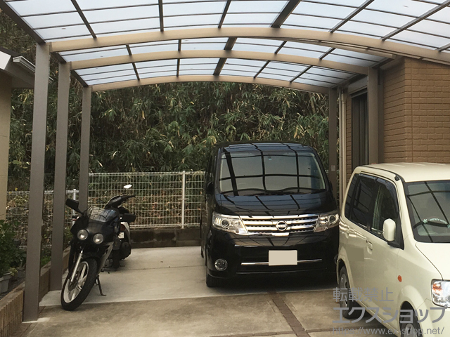 大阪府堺市ののカーポート ネスカR (ラウンドスタイル) ワイド 積雪〜20cm対応 施工例