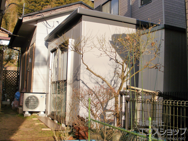 千葉県印旛郡酒々井町のの物置・屋外倉庫 ナイソー 一般型(SMK-75H)＋オプション 施工例