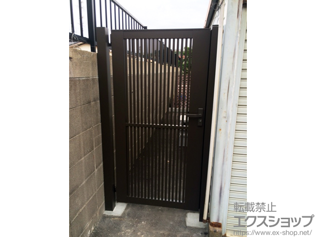 山口県下関市のの門扉 ライシス門扉 2型 細たて桟 片開き 柱使用 施工例