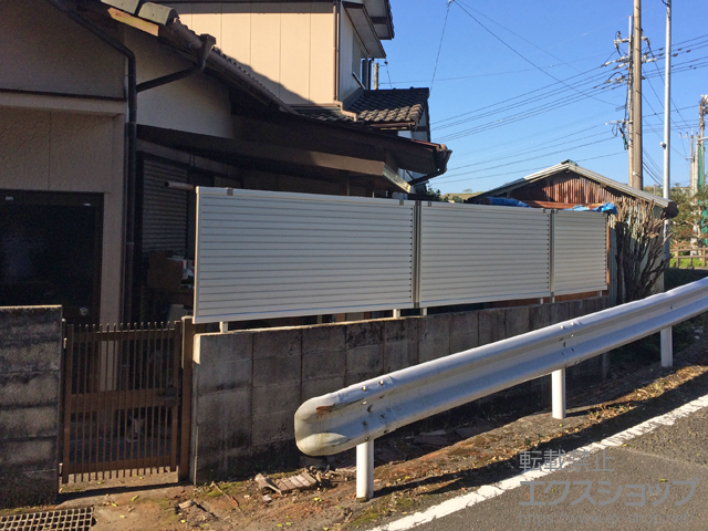 長崎県諫早市ののフェンス・柵 レスティナフェンス7型 自由柱 施工例