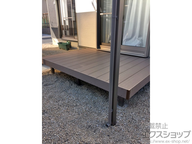 三重県三重郡菰野町のLIXIL リクシル（トステム）のウッドデッキ レストステージ 幕板納まり 施工例