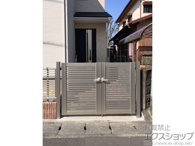 福岡県福岡市のの門扉 エクスライン門扉5型 両開き親子　門柱使用 施工例