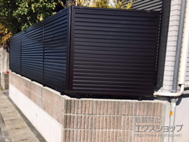 千葉県船橋市ののフェンス・柵 レスティナフェンス5型 自由柱 施工例