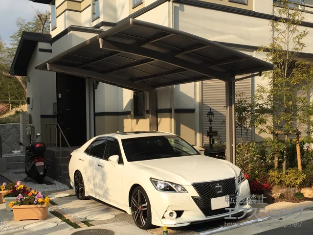 �_�ސ쌧���{��s��LIXIL(���N�V��)�̃J�[�|�[�g �l�X�JR (���E���h�X�^�C��) �ϐ�`20cm�Ή� �{�H��