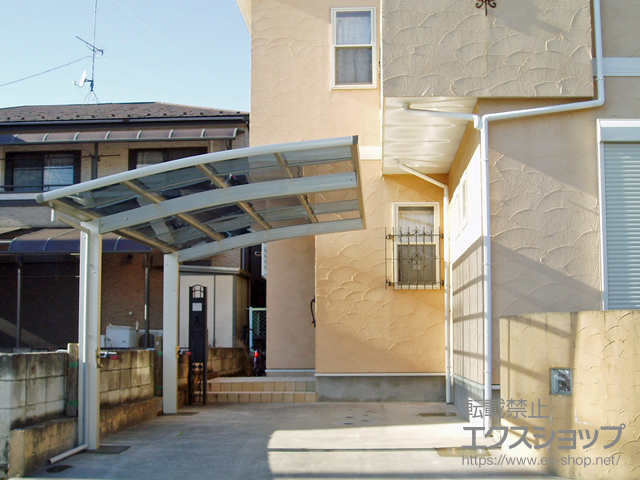 埼玉県北足立郡伊奈町ののカーポート プレシオスポート 積雪〜20cm対応 施工例