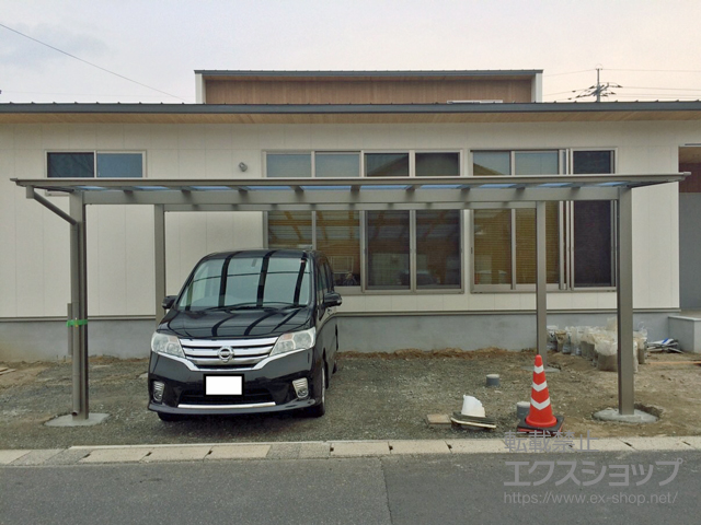 島根県出雲市ののカーポート ネスカF (フラットスタイル) ワイド 積雪〜20cm対応 施工例