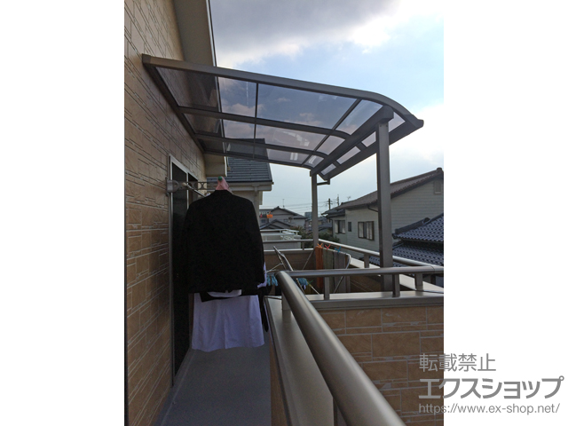 佐賀県鳥栖市ののバルコニー・ベランダ屋根 スピーネ R型 屋根タイプ 単体 積雪〜20cm対応 施工例