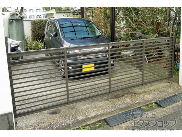 福岡県福岡市ののカーゲート ワイドオーバードアS1型 電動式 施工例