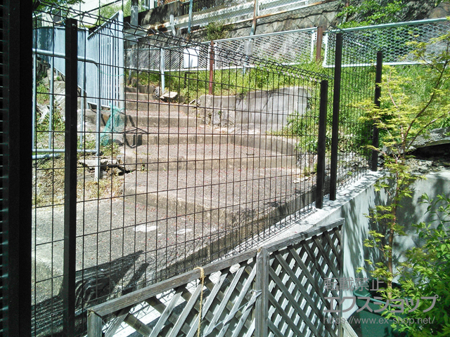 京都府京都市ののフェンス・柵 イーネットフェンス1F型 自由柱タイプ 施工例