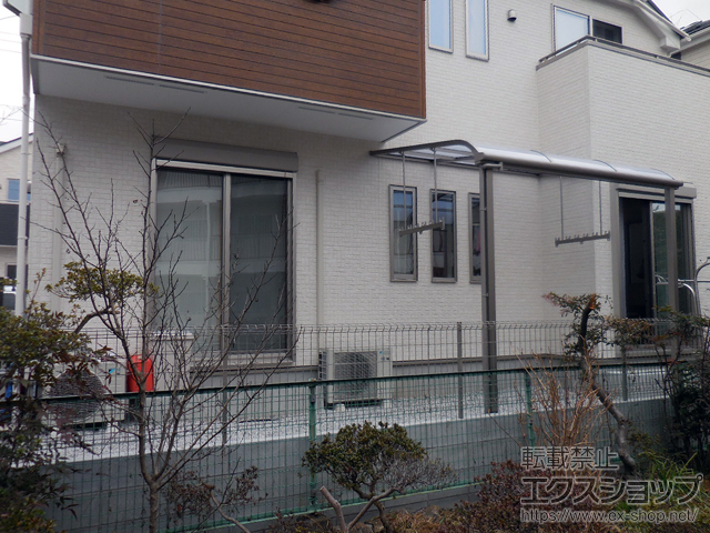 東京都八王子市ののテラス屋根 スピーネ R型 テラスタイプ 単体 積雪〜20cm対応 施工例