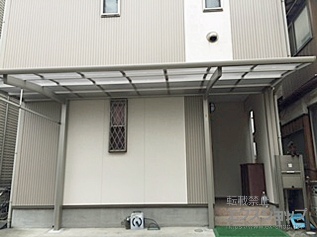 埼玉県さいたま市ののカーポート レイナポートREグラン 前下がり 積雪〜20cm対応 施工例