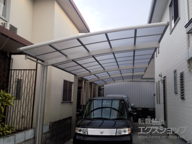 高知県南国市ののカーポート レイナポートグラン 縦連棟　積雪〜20cm対応 施工例