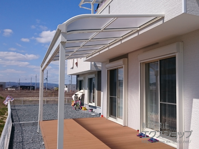 京都府木津川市ののテラス屋根 ヴェクターテラス R型 テラスタイプ 単体 積雪〜20cm対応 施工例