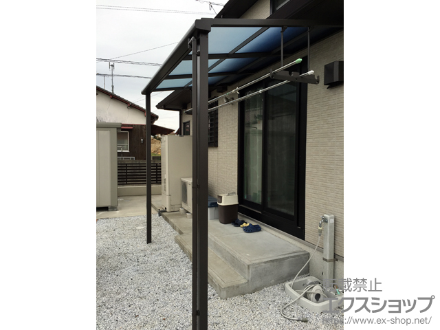 福岡県福津市ののテラス屋根 スピーネ F型 テラスタイプ 単体 積雪〜20cm対応 施工例