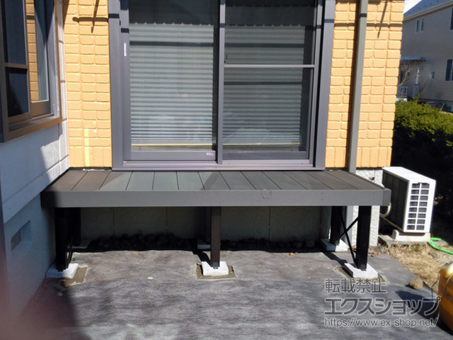 静岡県裾野市ののウッドデッキ リウッドデッキ 200 施工例