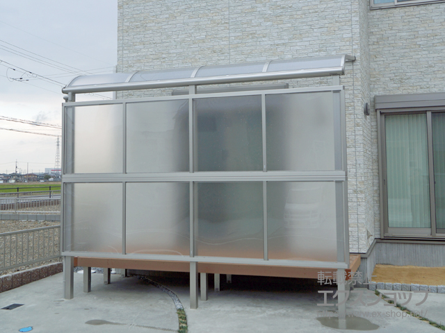 滋賀県愛知郡愛荘町ののテラス屋根 ヴェクターテラス R型 テラスタイプ 単体 積雪〜20cm対応 施工例